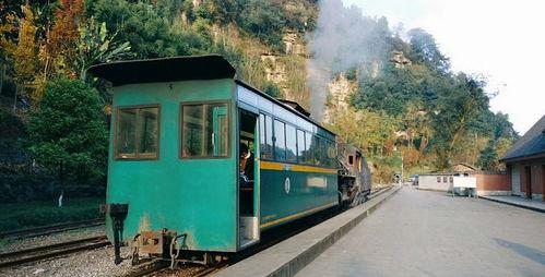 娱乐吃瓜酱火车,揭秘娱乐圈的“秘密列车”